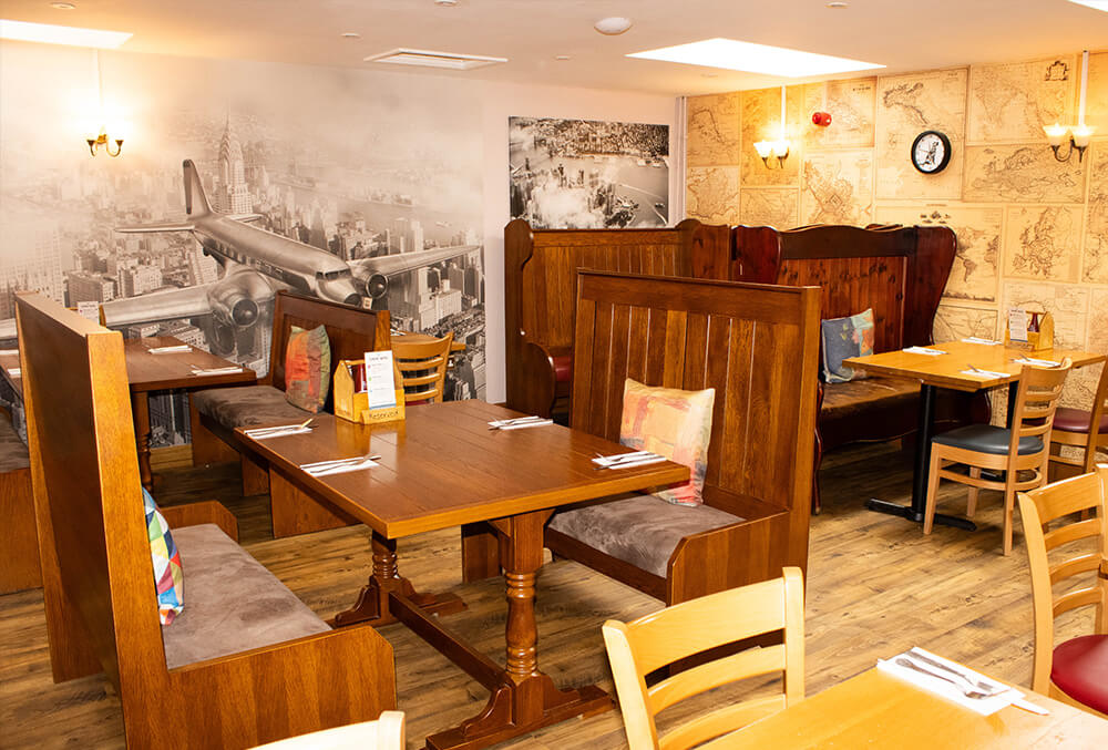 Dine With Us Image 11 | Tudor Arms - Slimbridge, Gloucestershire